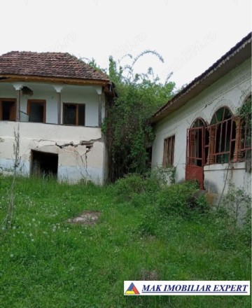 casa-batraneasca-2500-mp-teren-de-vanzare-mihaesti-arges