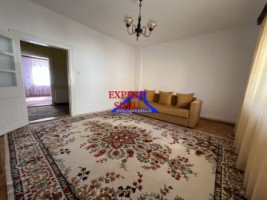 casa-de-inchiriat-cu-garaj-cartier-resita-sibiu-2