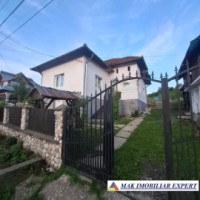 casa-3-camere-teren-2405-mp-in-mihaesti-vacarea-arges-4