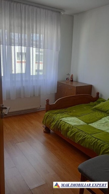 apartament-3-camere-cf-1-et-4-visoi-campulung-muscel-arges-3
