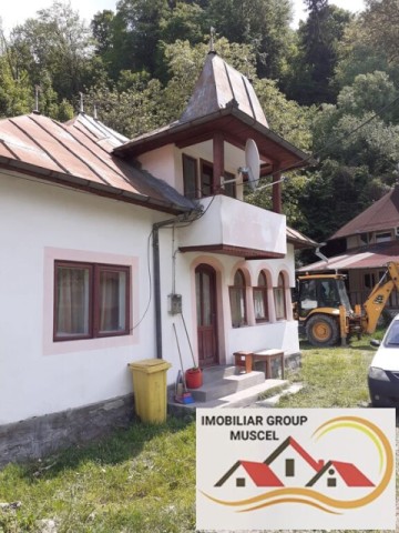 vanzare-doua-case-deosebite-intr-o-zona-pitoreasca-a-rucar-cu-o-suprafata-de-teren-6000-mp-la-pretul-1000000-euro-negociabil-8