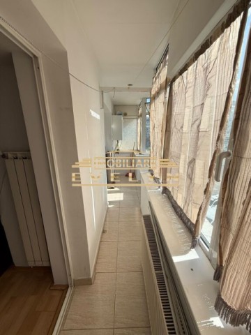 apartament-2-camere-decomandat-de-vanzare-ultracentral-piata-mare-7