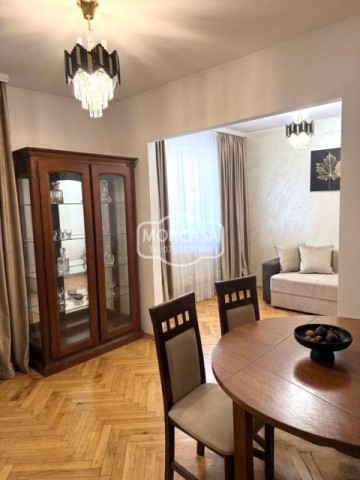 apartament-3-camere-zona-complex-bulevard-etaj-2-3