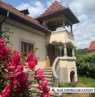 casa-stil-neoromanesc-7-cam-teren-1150-mp-in-godeni-arges-8
