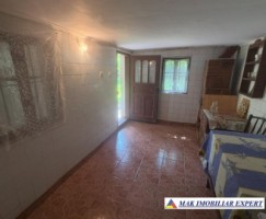 casa-stil-neoromanesc-7-cam-teren-1150-mp-in-godeni-arges-35