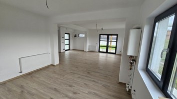 paulestii-noi-vila-2025-p1-ter-490-mp-la-228000-euro-6