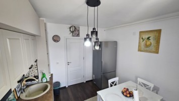 lux-2026-2-camere-decomandat-democratiei-la-cheie-6