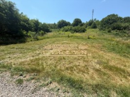 teren-intravilan-3667-mp-de-vanzare-str-cismea-botosani-0