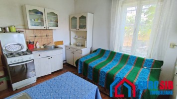 casa-cu-iesire-la-2-strazi-in-sibiu-zona-p-ta-cluj-7