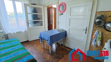 casa-cu-iesire-la-2-strazi-in-sibiu-zona-p-ta-cluj-8